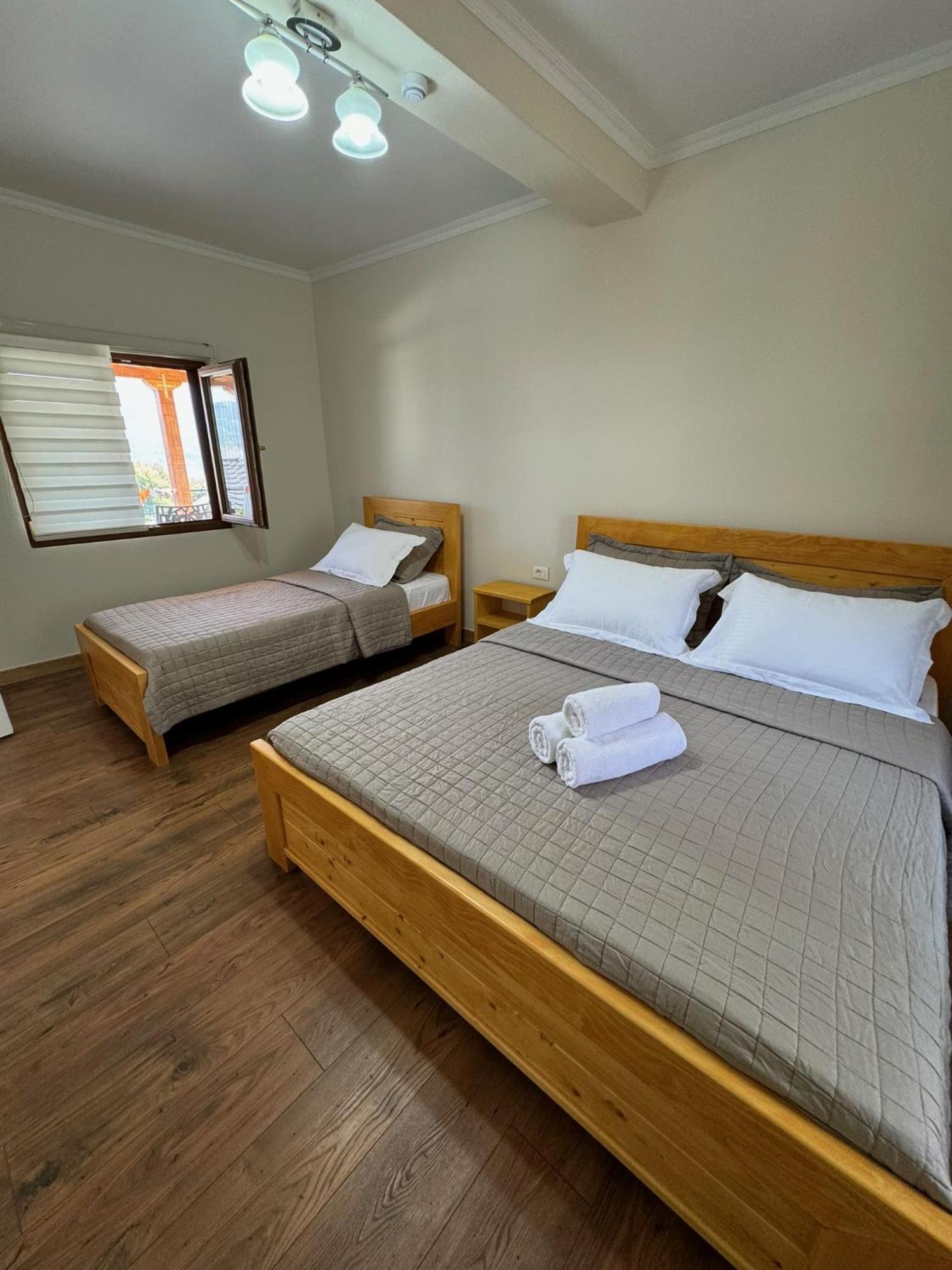 Villa Sana Rooms Përmet Eksteriør billede