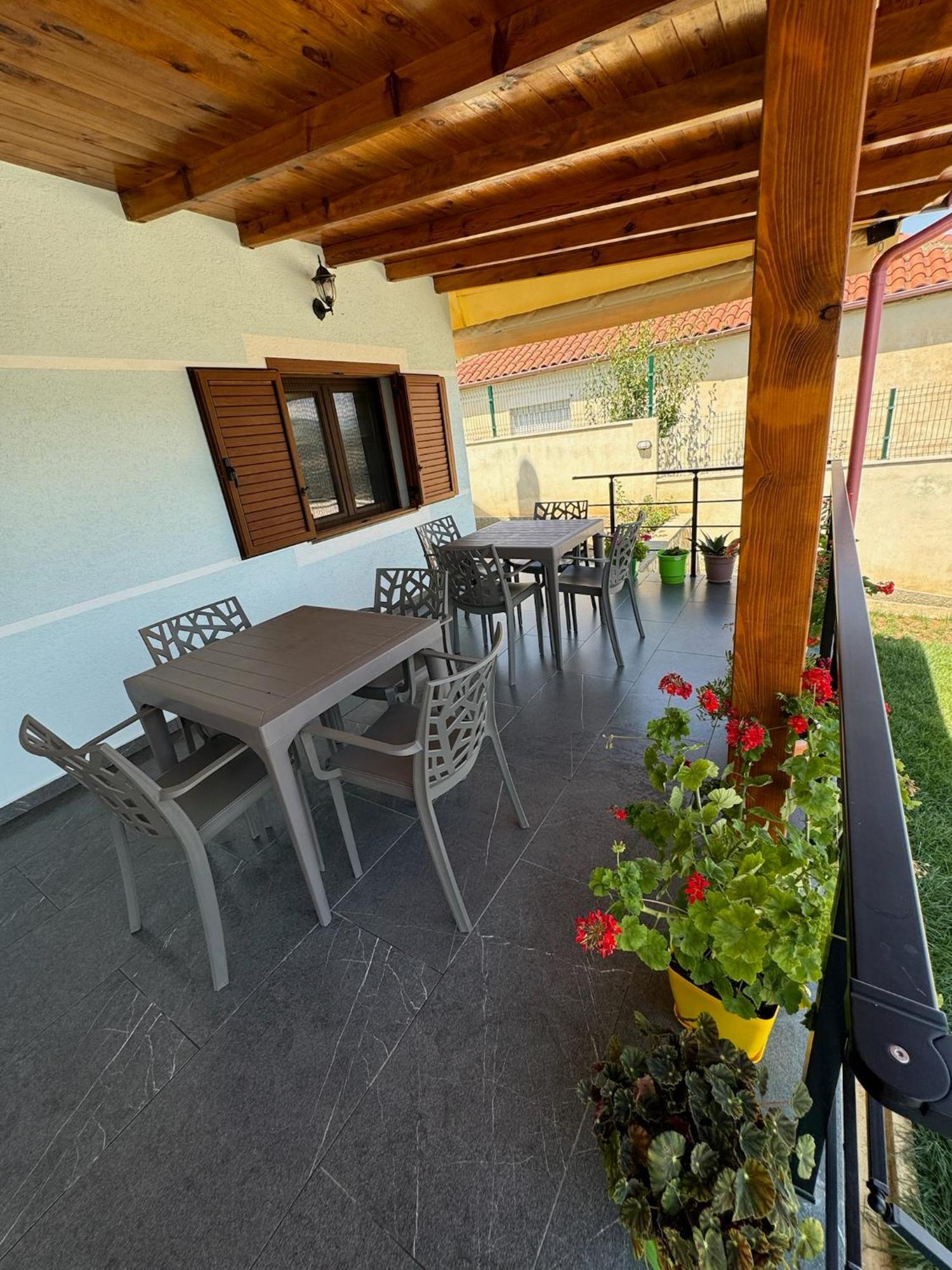 Villa Sana Rooms Përmet Eksteriør billede